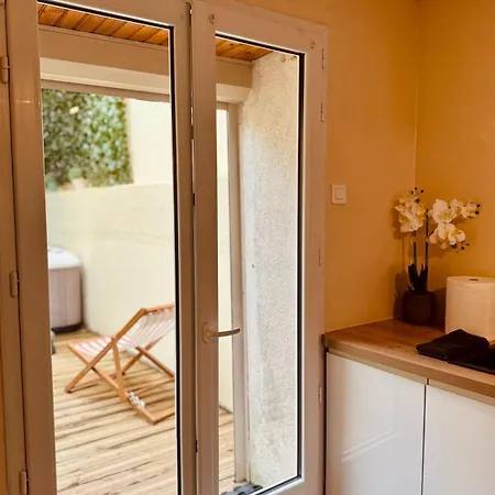Cocon Douillet Avec Jacuzzi Holiday home Rimogne